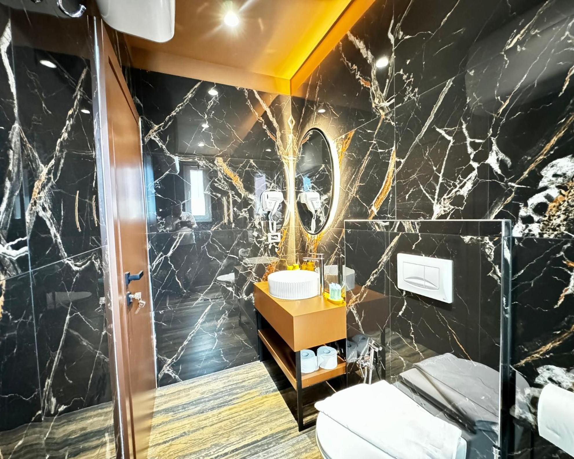 Villa Noem Tirana Kültér fotó